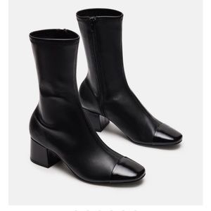 Steve Madden Elisha Bootie